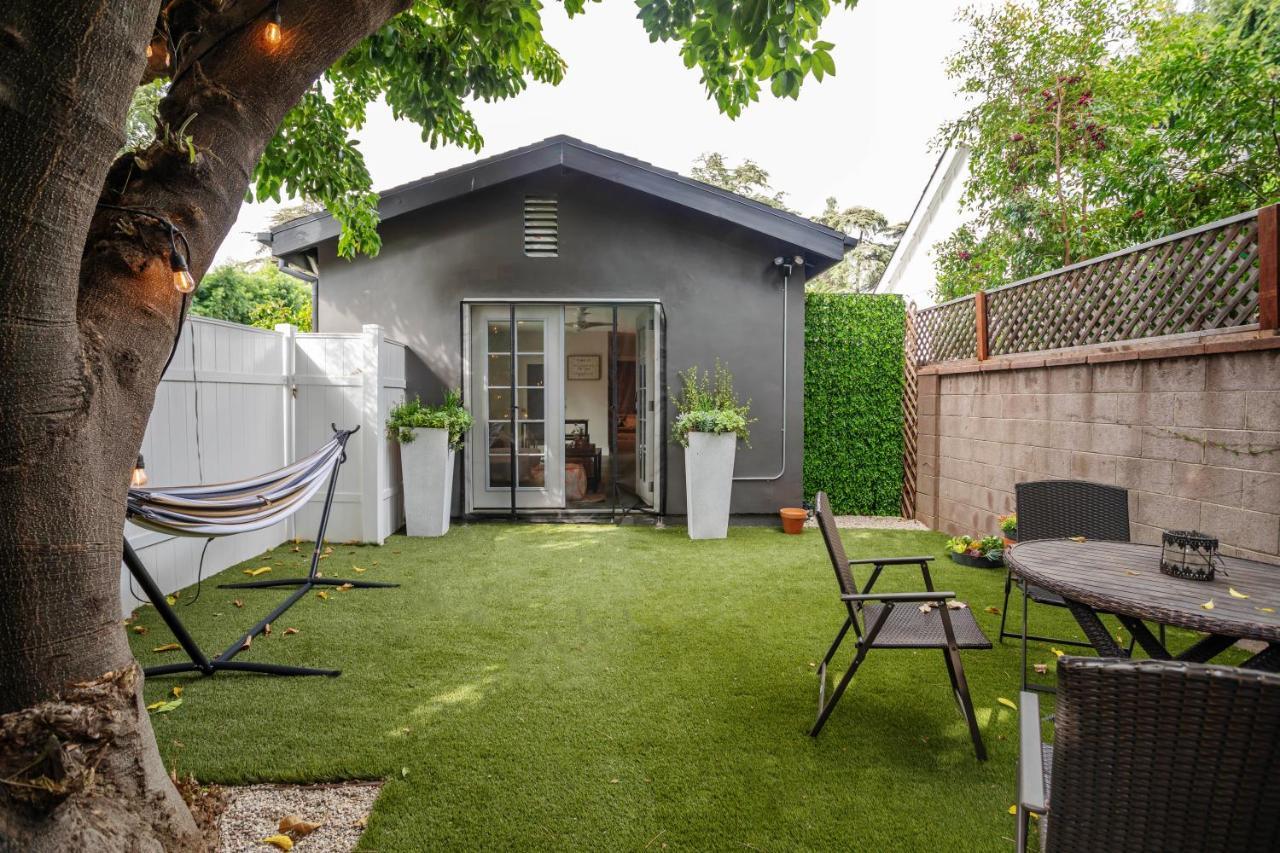 Serene 1 Bed Guest House With Patio Sleeps 6 Los Angeles Exteriér fotografie